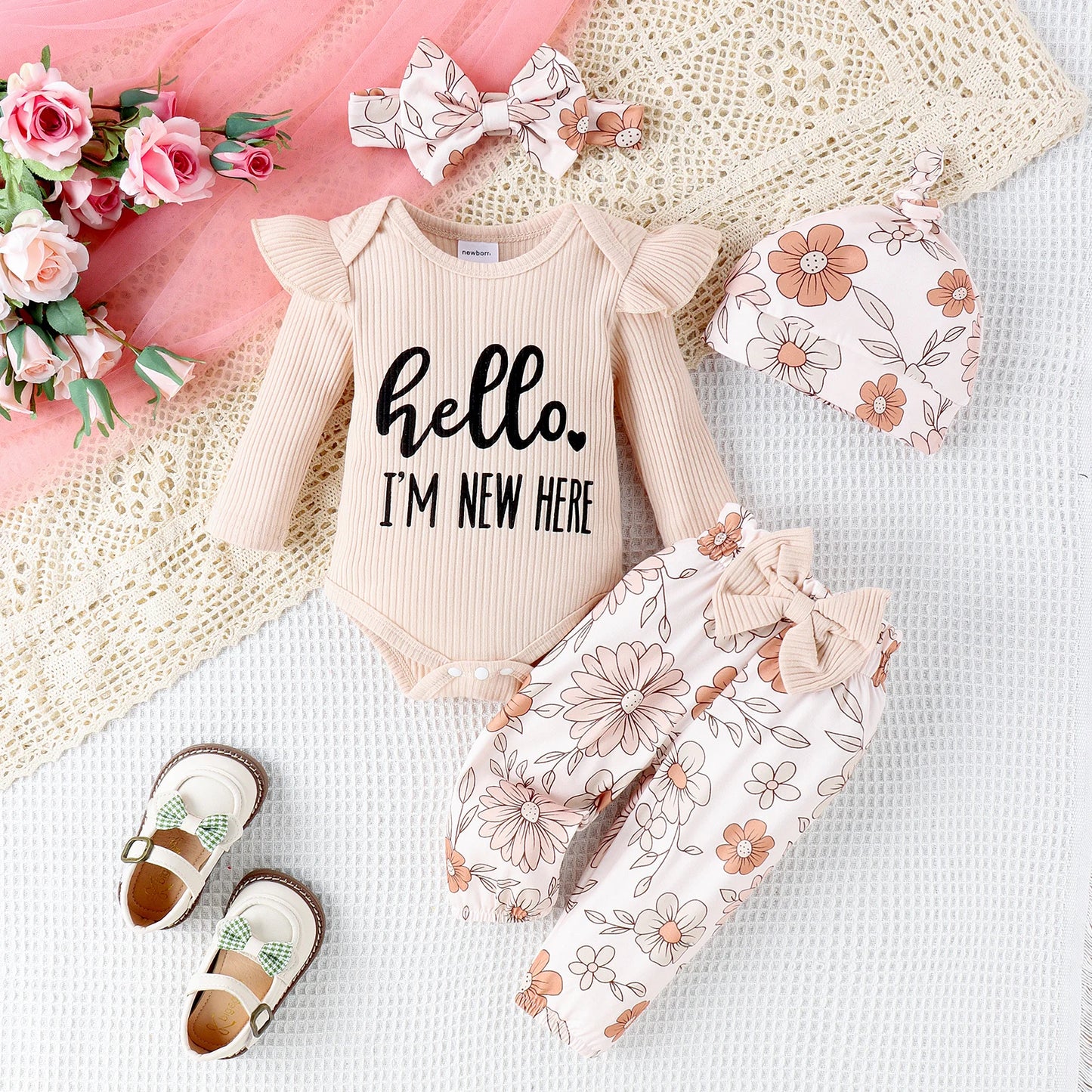 4PCS Autumn New Style Baby From 0 To 6 Months Casual Fashion, Multi-Color Pit Strip Letter Printed Hat Suit + Headscarf Hat